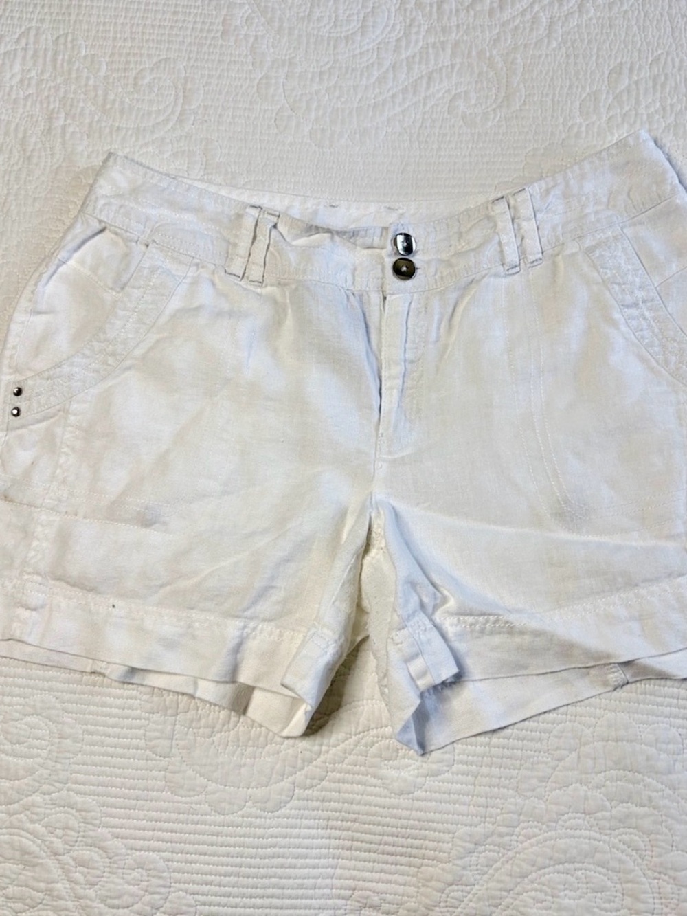 INC white linen shorts size 8
